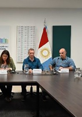 Cría y tenencia de perros clasificados como “Po...